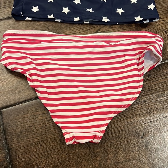 Children’s Place Girls Swimsuit American USA patriotic red white blue 7 8 - Picture 4 of 7